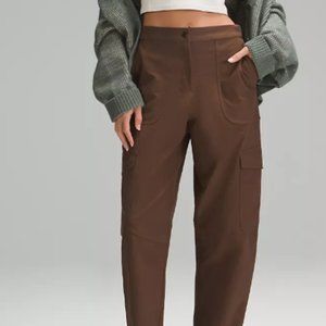 Light Utilitech Cargo Pocket High-Rise Pant